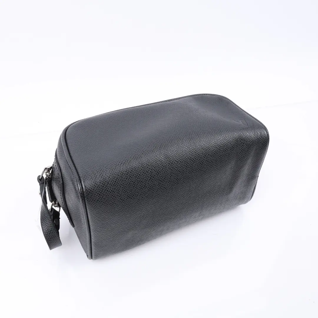 Louis Vuitton Trousse Toilette Black Taiga Leather
