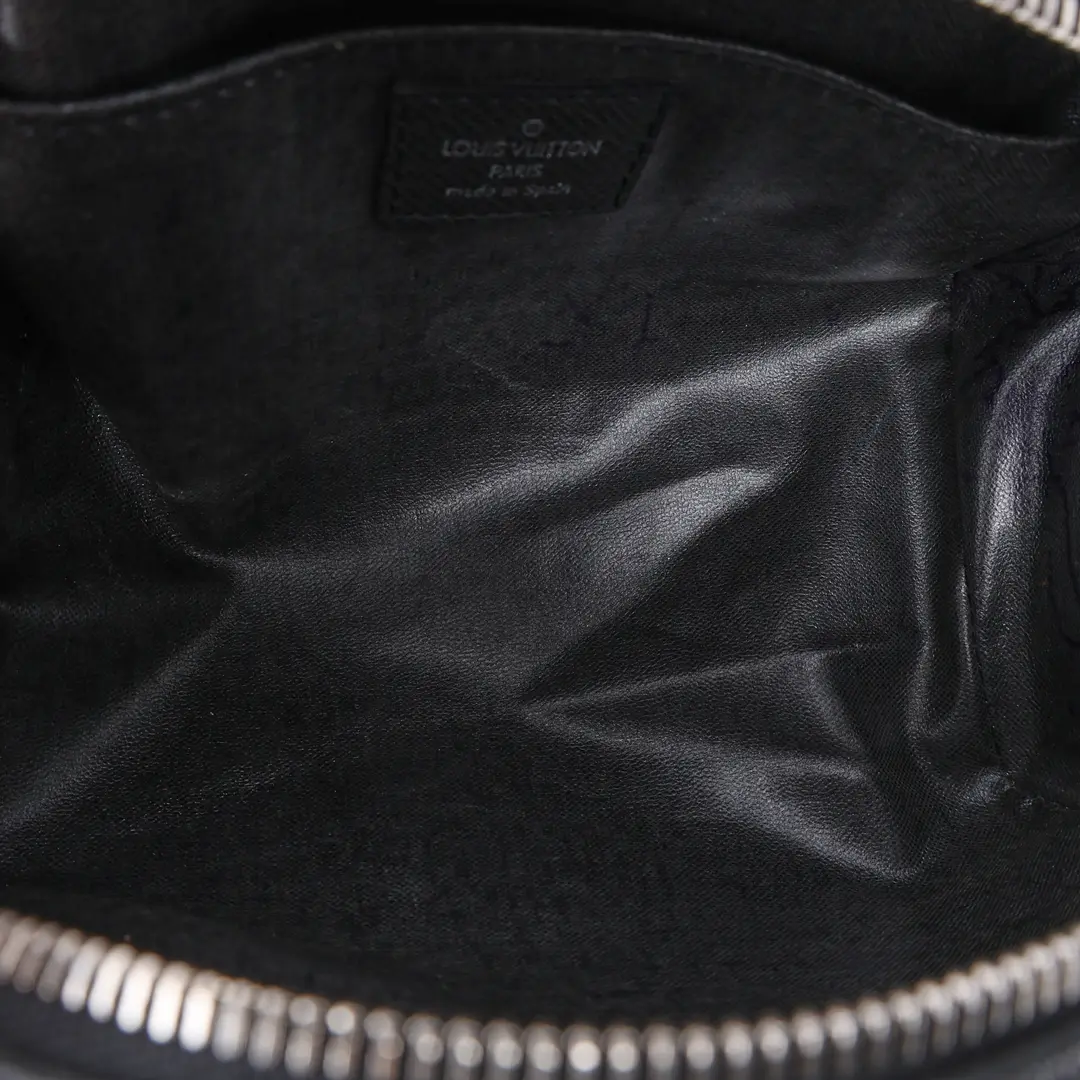 Louis Vuitton Trousse Toilette Black Taiga Leather