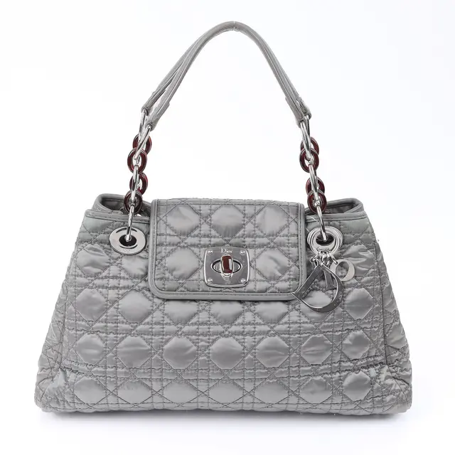 product shot — Dior