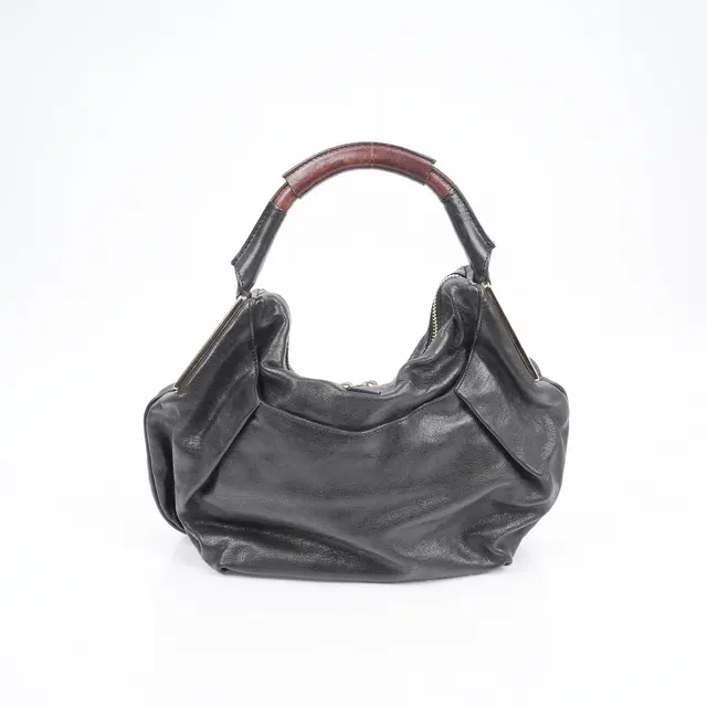 product shot — Gucci