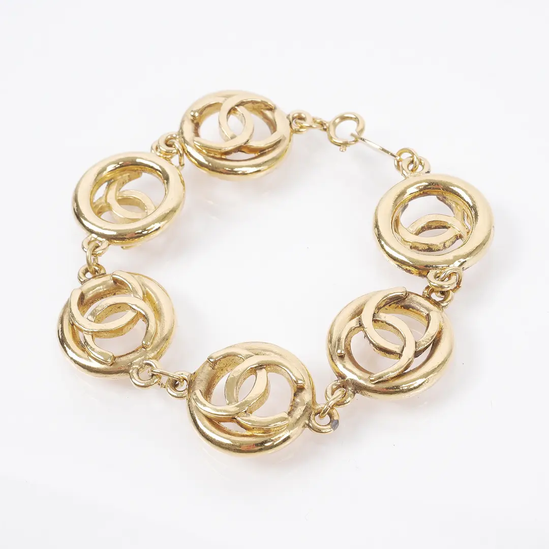 Chanel CC Logo Gold Vintage 1982 Bracelet