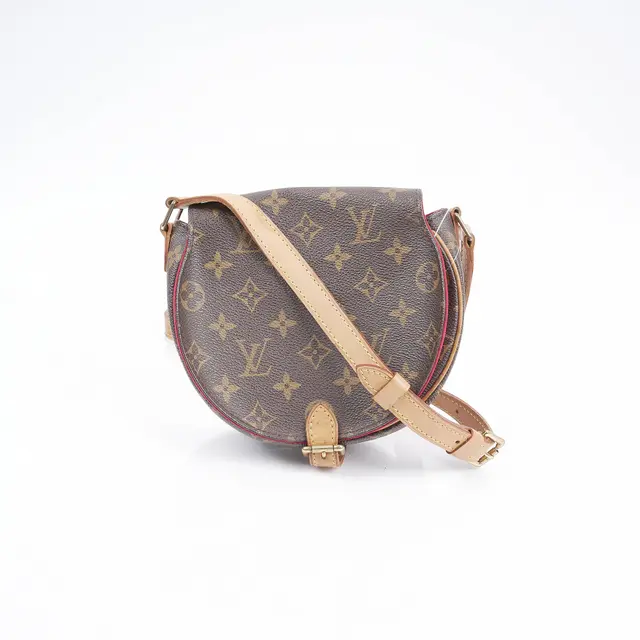 product shot — Louis Vuitton
