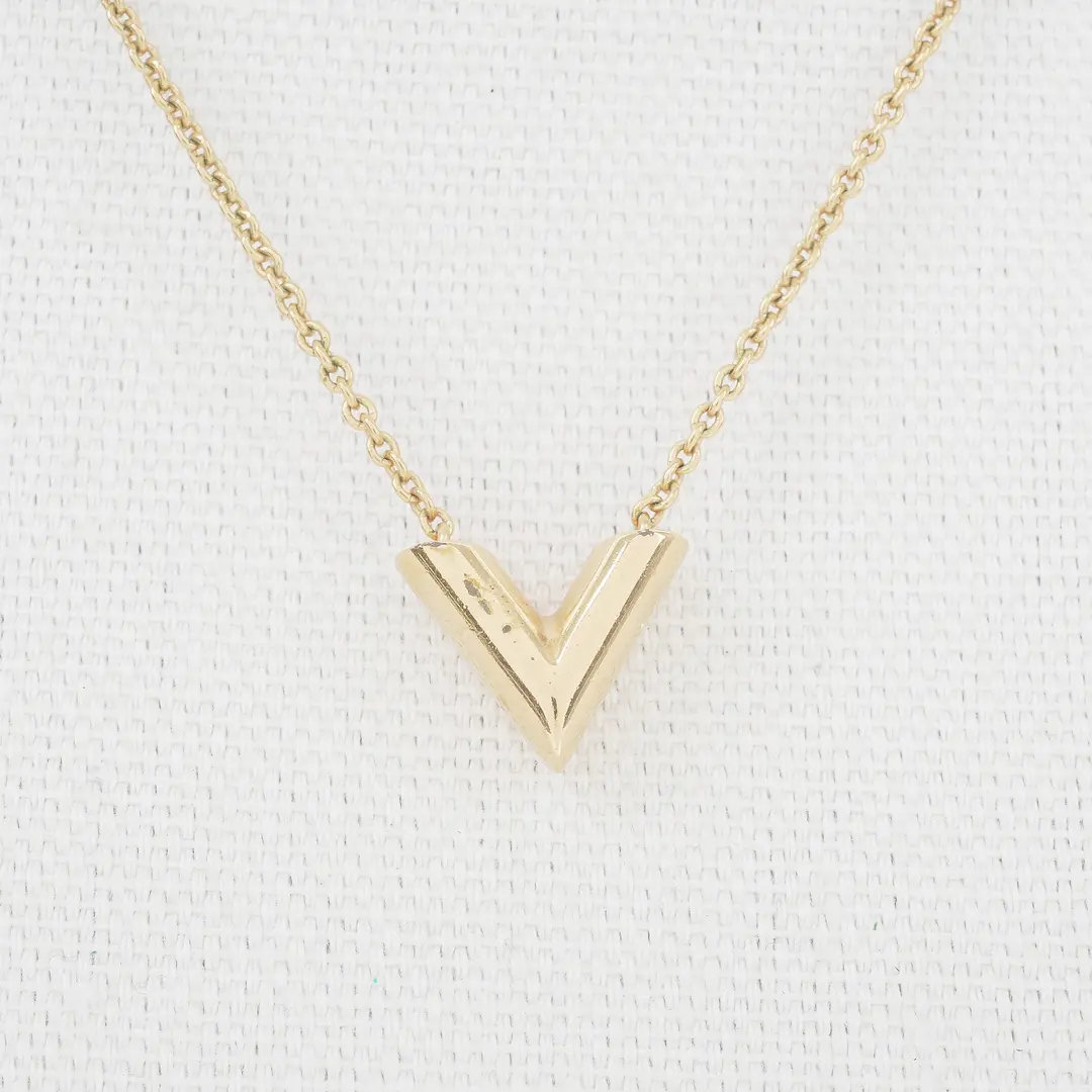 Louis Vuitton Essential V Gold Necklace