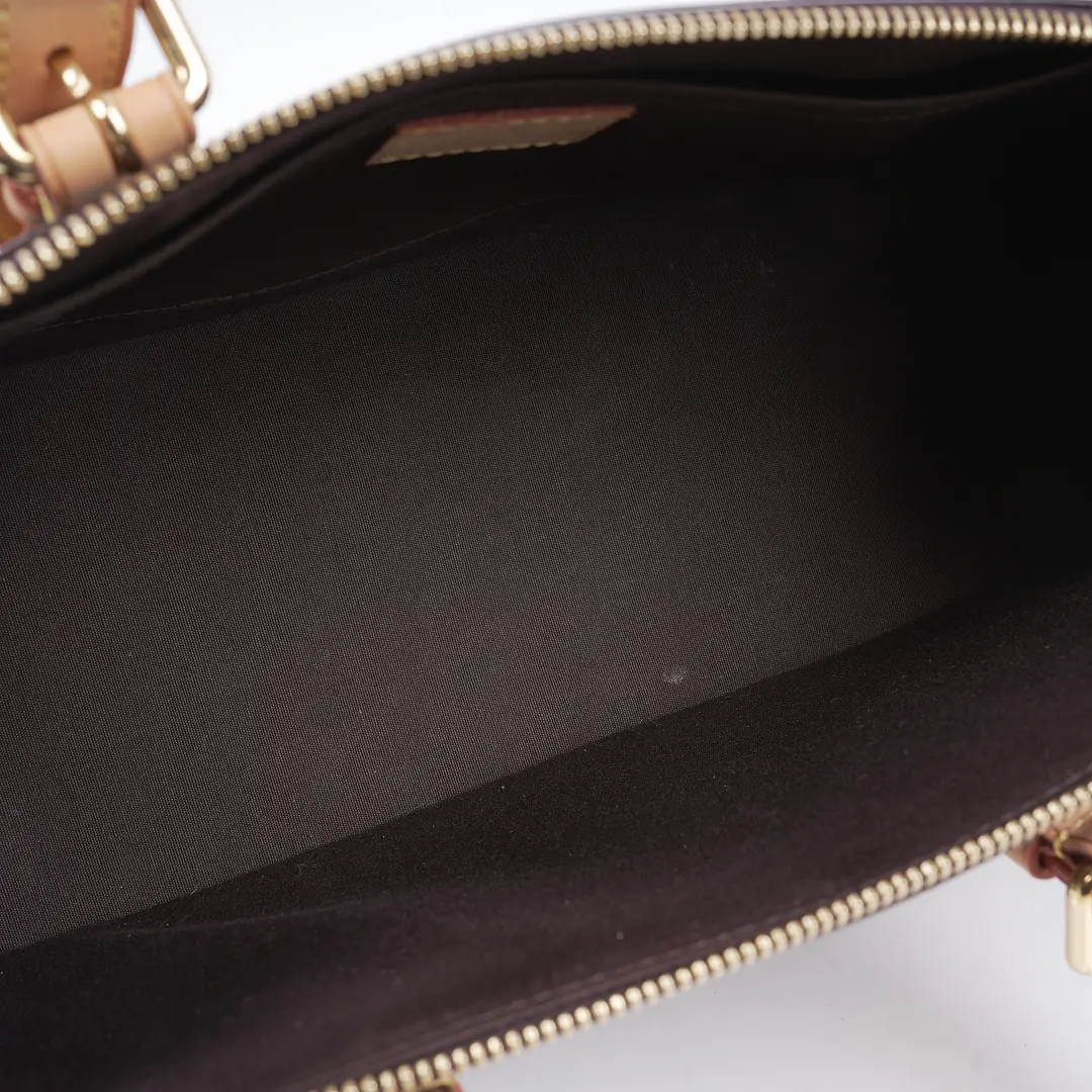 Louis Vuitton Rosewood Avenue Purple Vernis Shoulder Bag