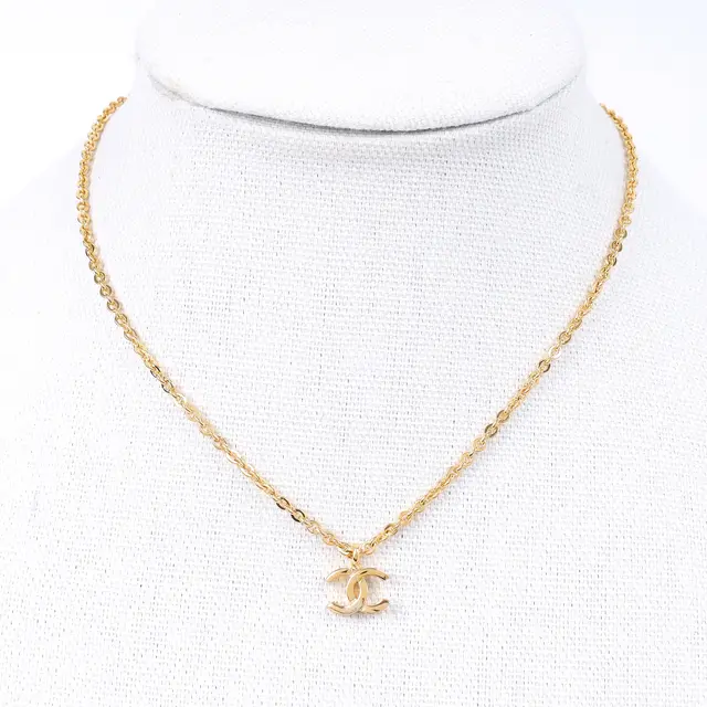 product shot — Chanel