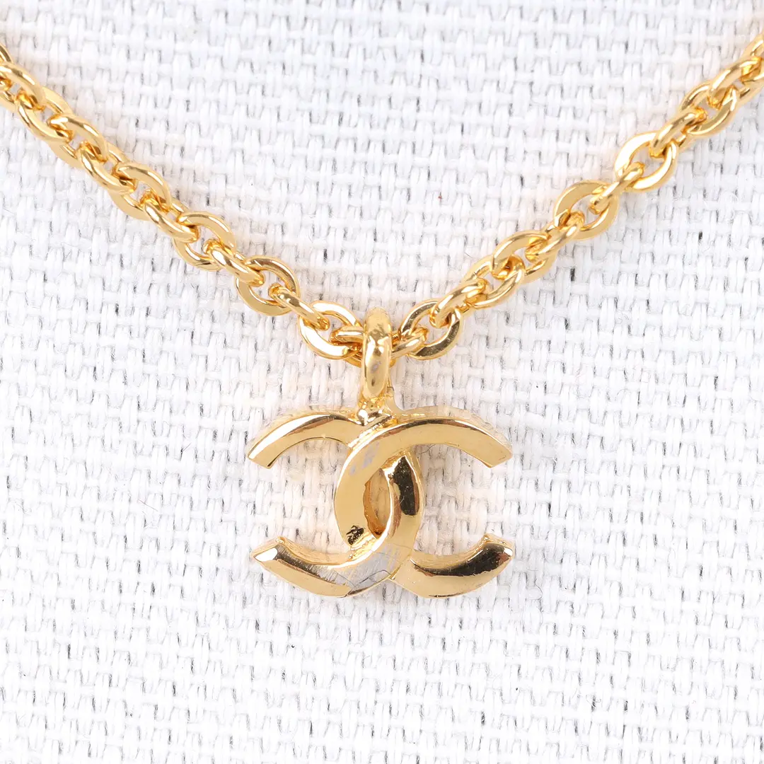 Chanel CC Logo Gold Plated Vintage Necklace