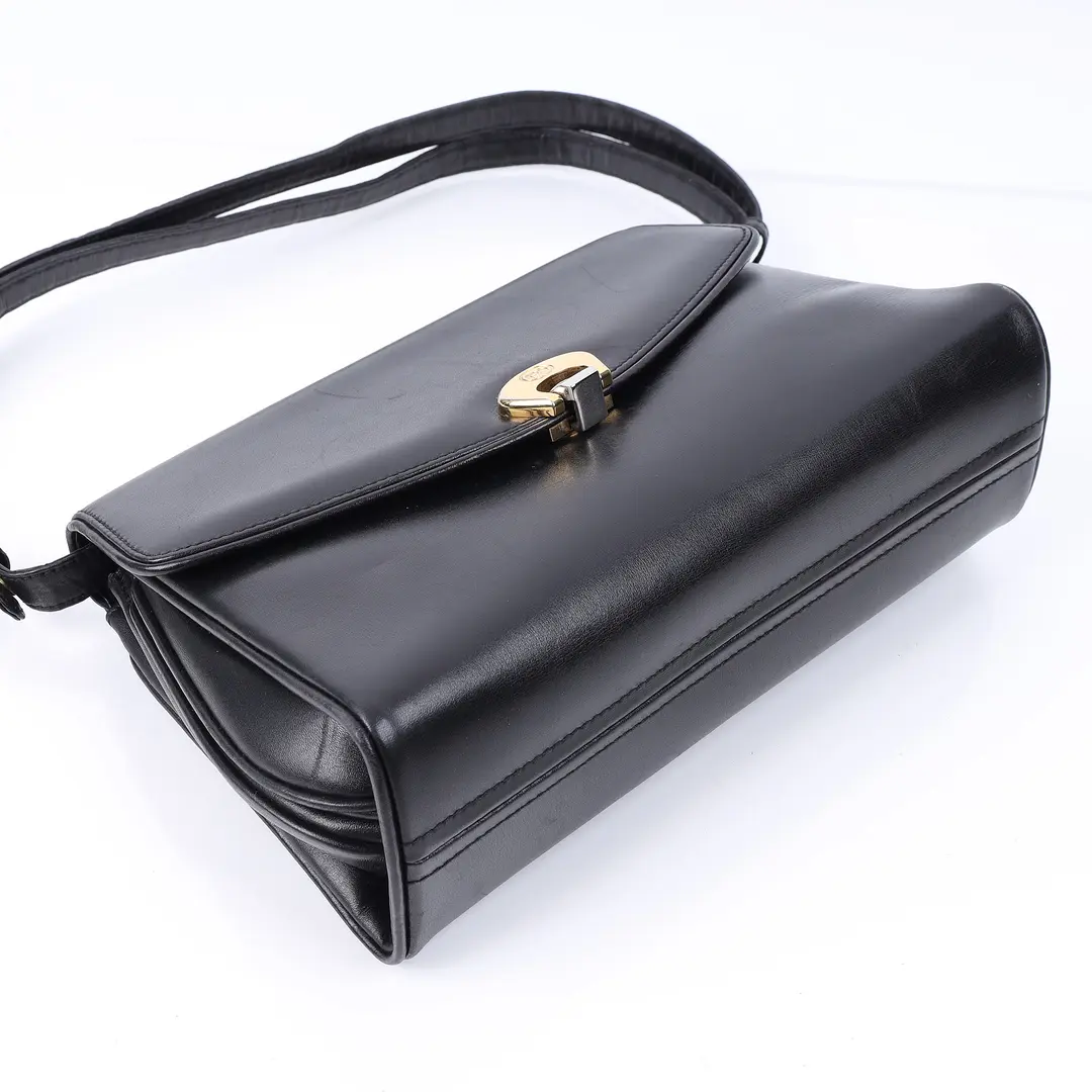 Gucci Vintage Crest Black Leather Shoulder Bag