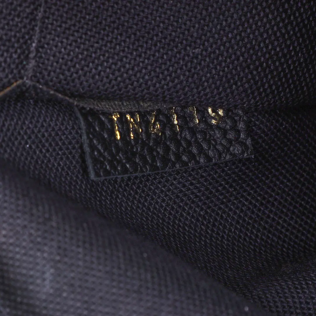 Louis Vuitton Daily Pouch Black Empreinte Clutch