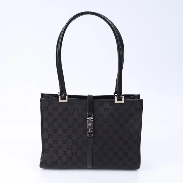 product shot — Gucci