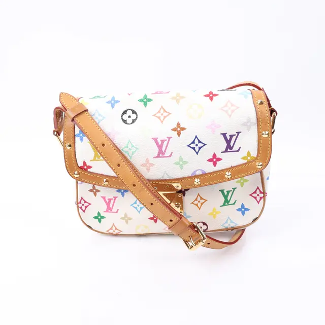 product shot — Louis Vuitton