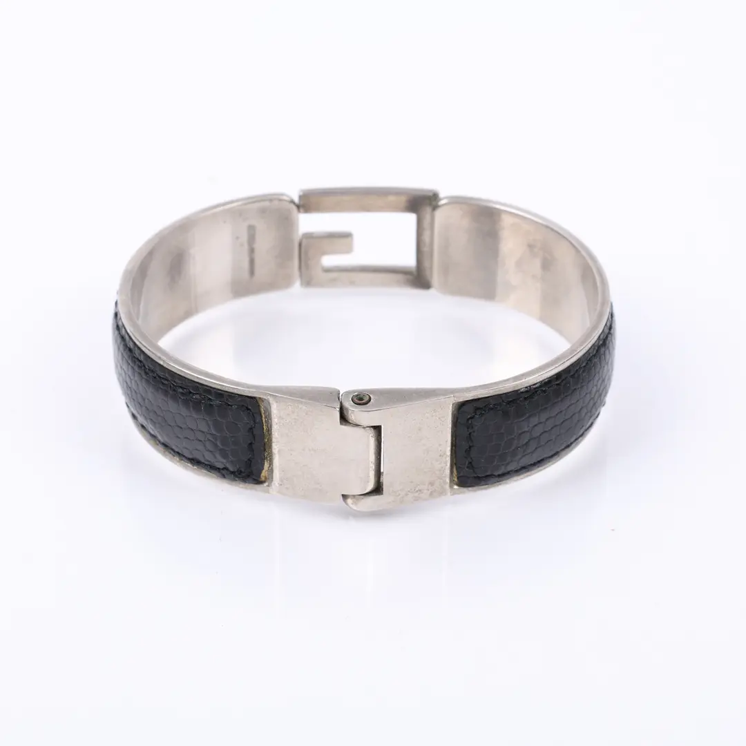 Gucci G Logo Black Lizard Leather Bangle Bracelet