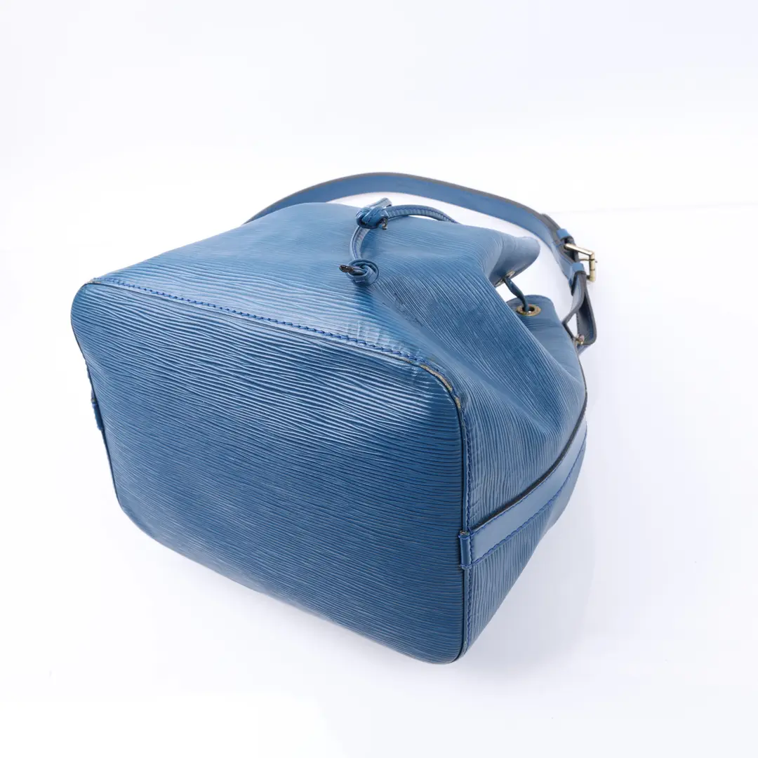 Louis Vuitton Noe Blue Epi Leather Shoulder Bag