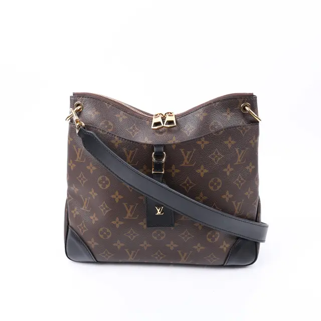 product shot — Louis Vuitton