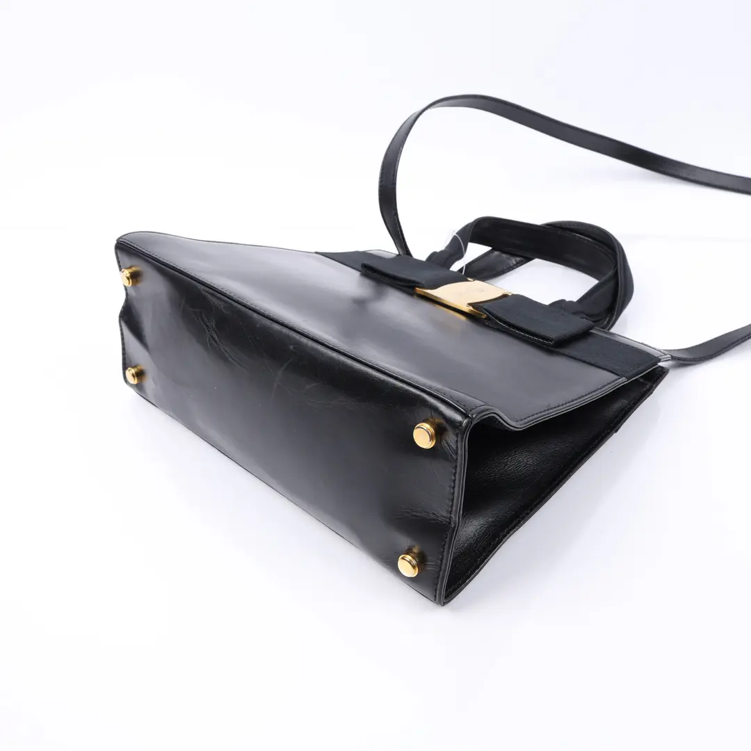 Salvatore Ferragamo Vara Bow Black Leather Shoulder Bag
