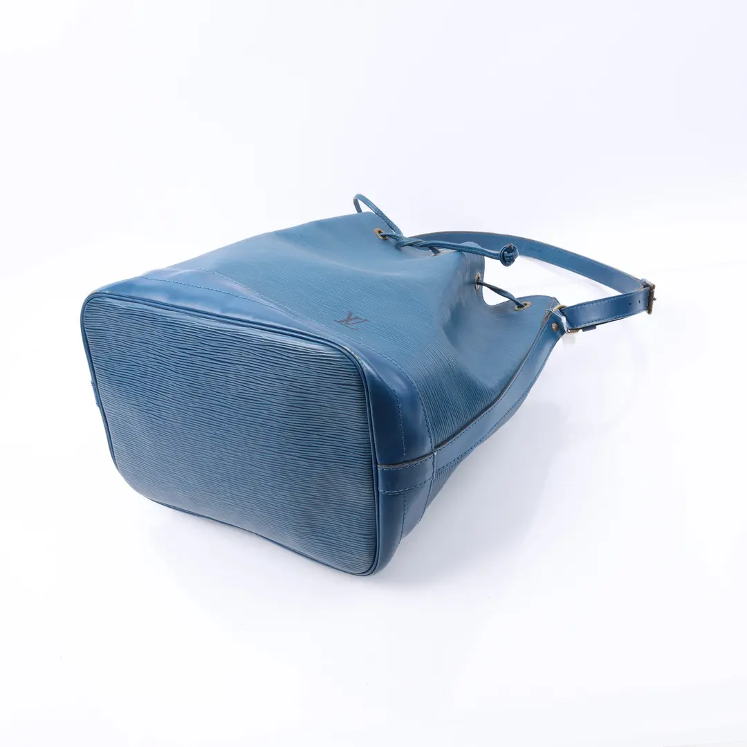 Louis Vuitton Noe Blue Epi Leather Shoulder Bag