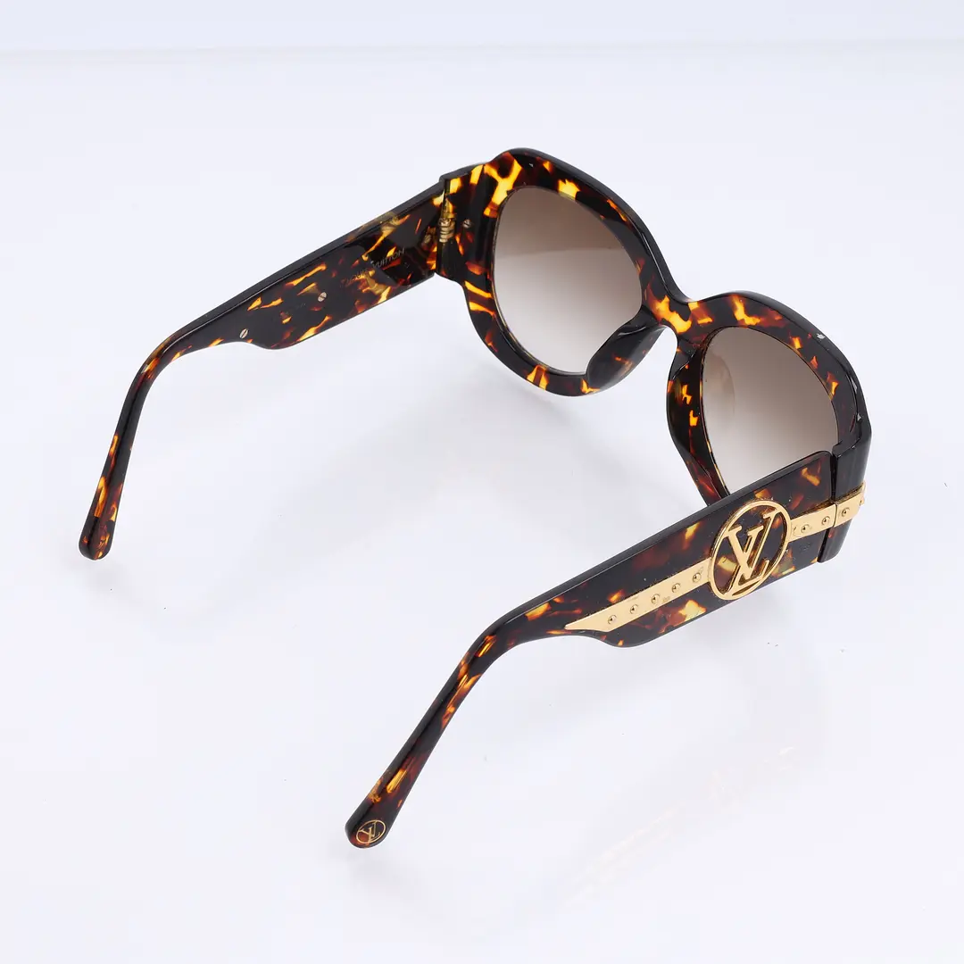 Louis Vuitton Charlotte Brown Tortoiseshell Sunglasses