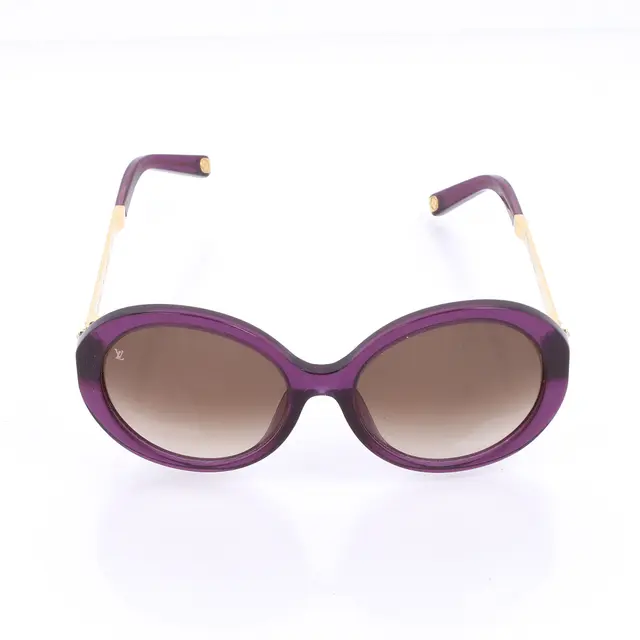product shot — Louis Vuitton