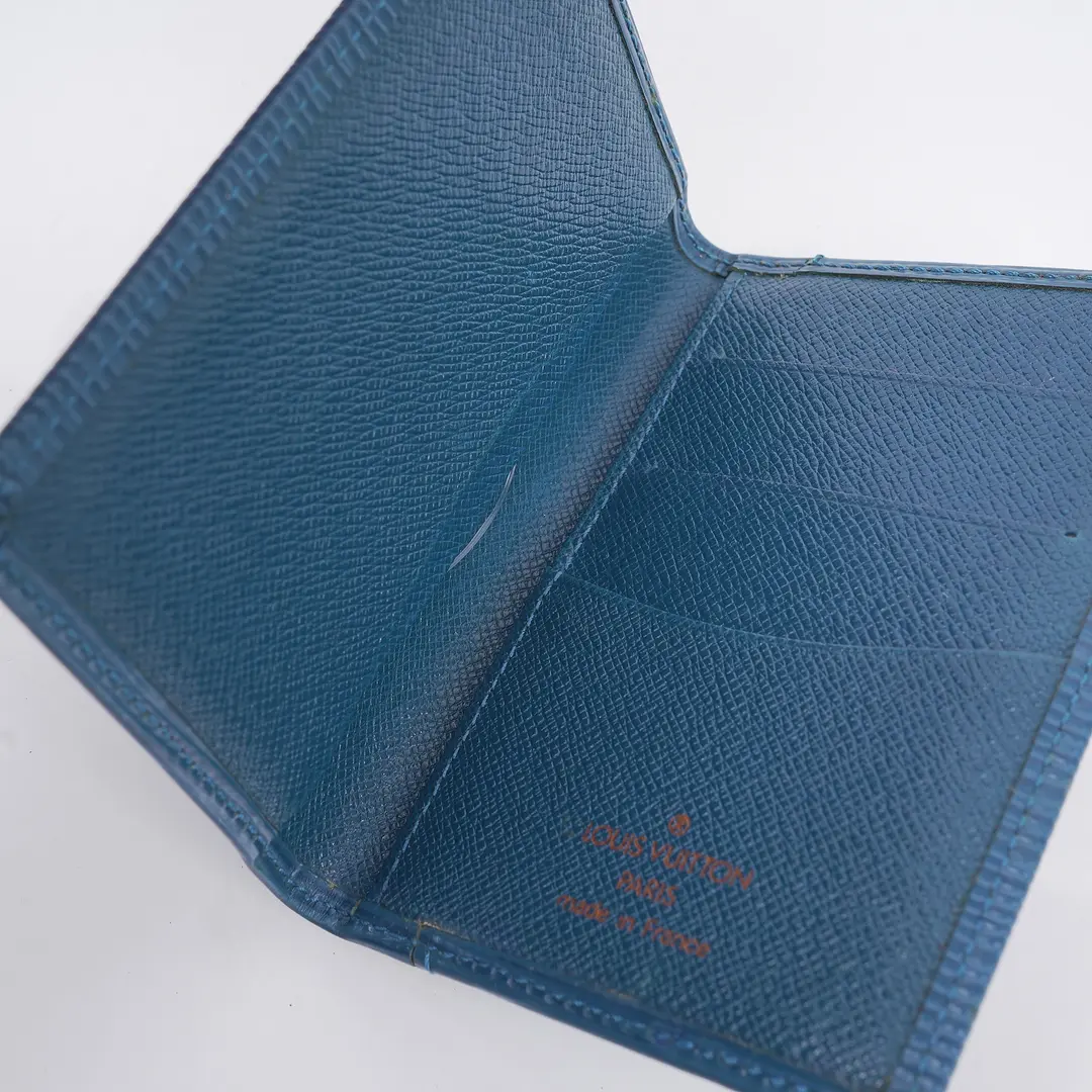 Louis Vuitton Couvert de Passeport Blue Epi Leather