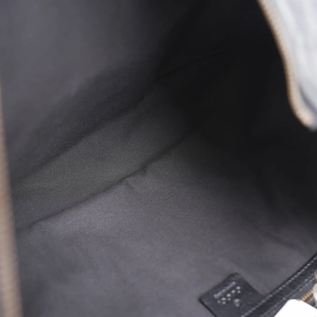 Gucci Soho Black Pebbled Leather Shoulder Bag