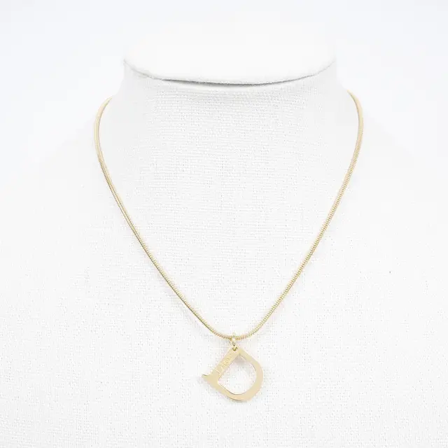 product shot — Dior