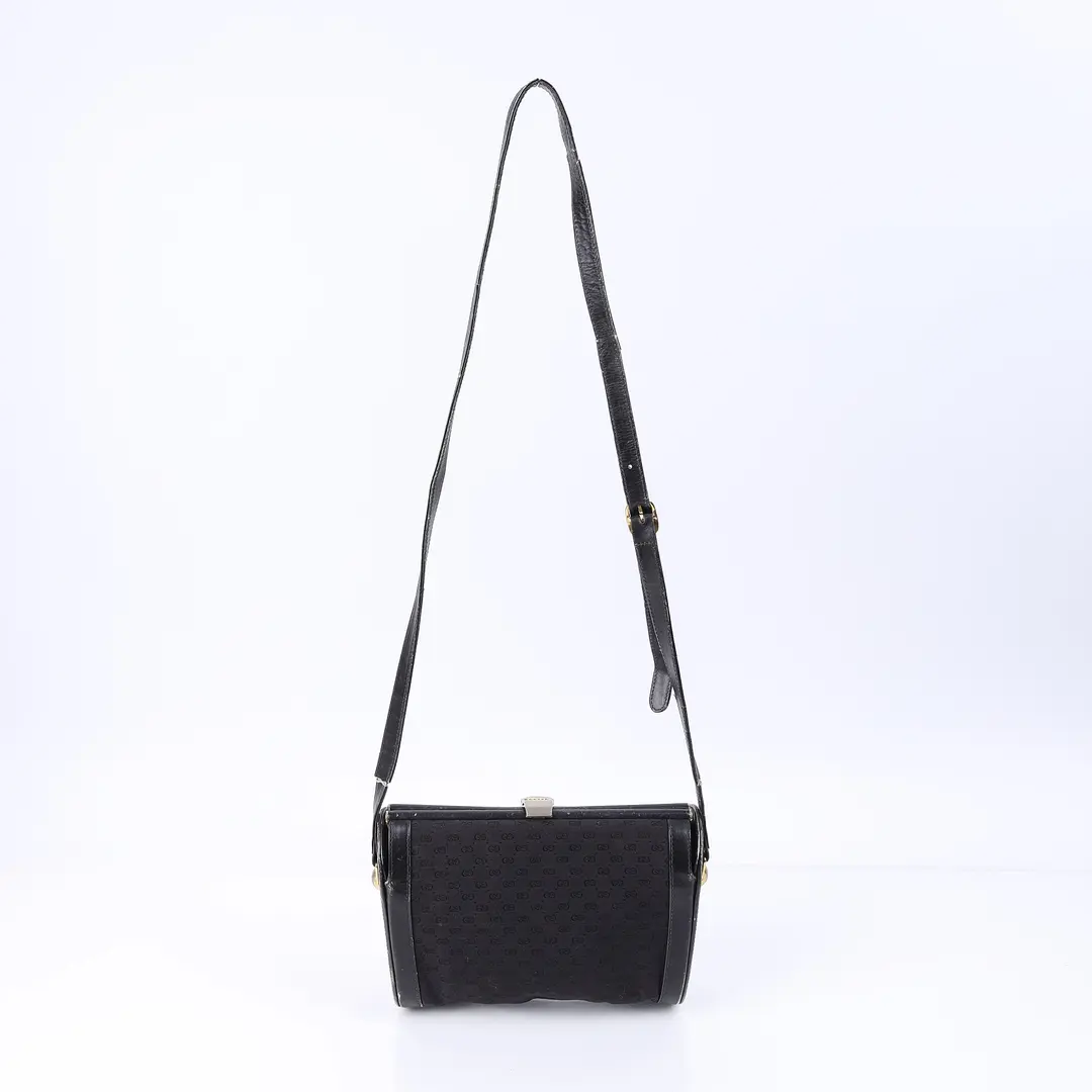 Gucci Vintage GG Canvas Black Shoulder Bag