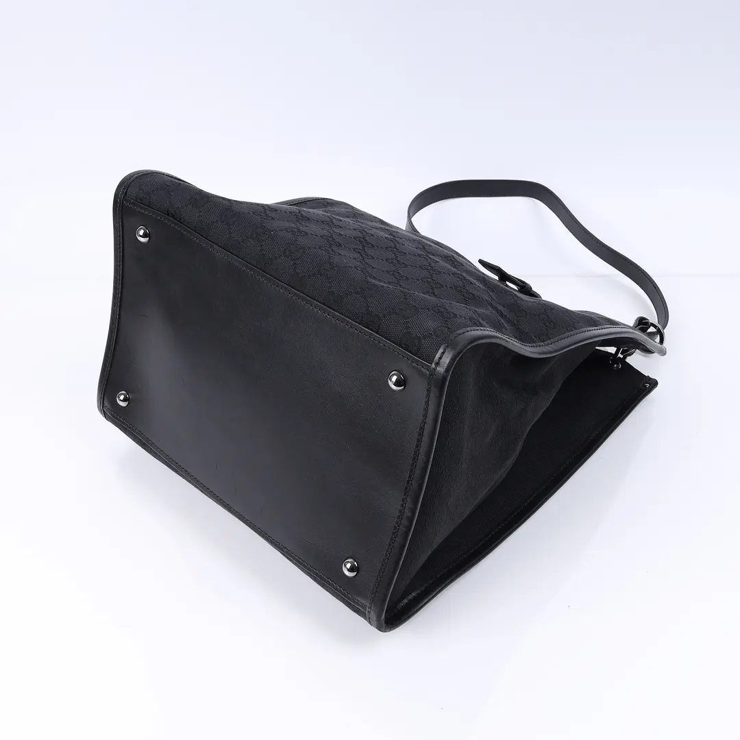 Gucci GG Canvas Black Shoulder Bag