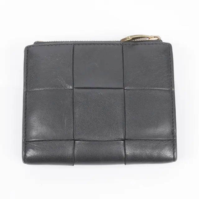 product shot — Bottega Veneta