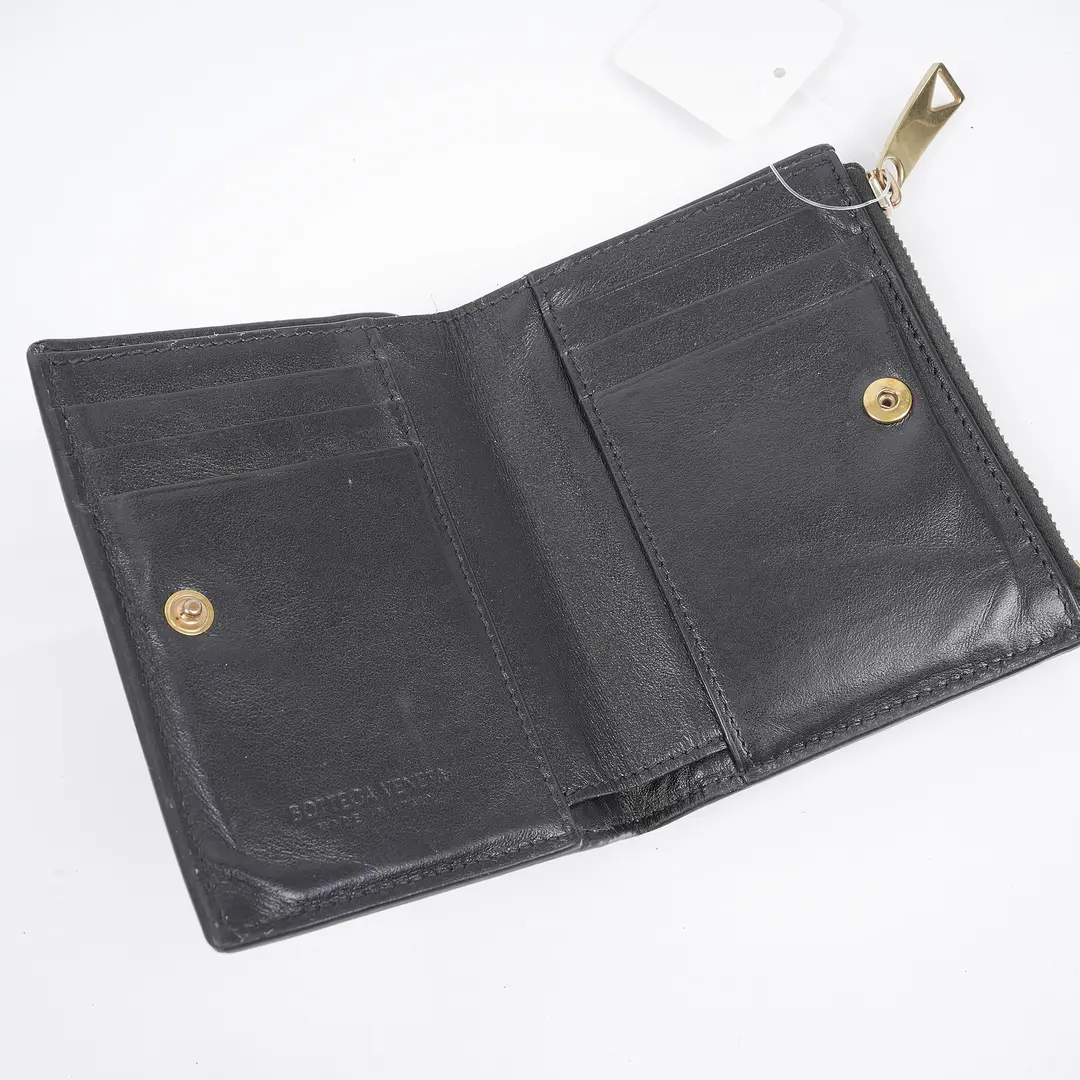 Bottega Veneta Maxi Intrecciato Black Leather Wallet