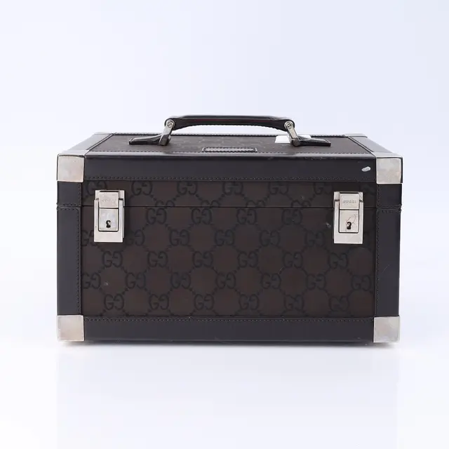 product shot — Gucci