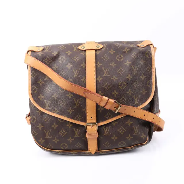 product shot — Louis Vuitton