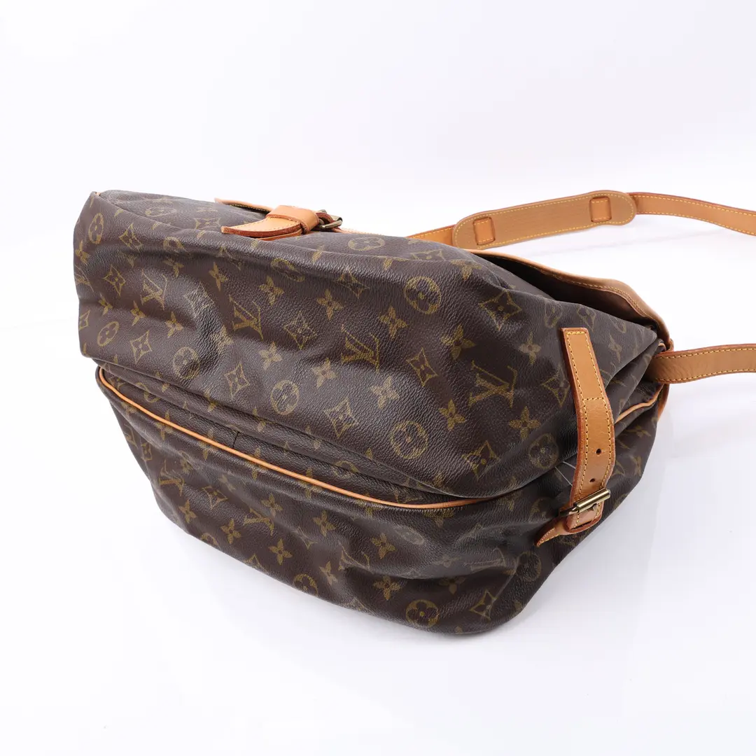 Louis Vuitton Saumur 35 Brown Monogram Shoulder Bag