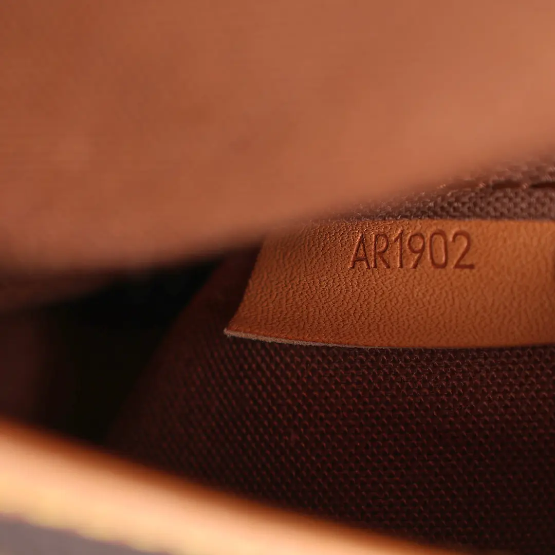 Louis Vuitton Saumur 35 Brown Monogram Shoulder Bag