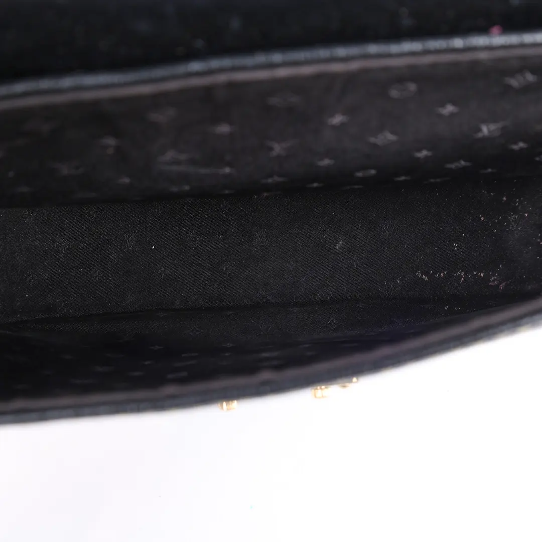 Louis Vuitton Suhali Le Talentueux Black Leather Shoulder Bag
