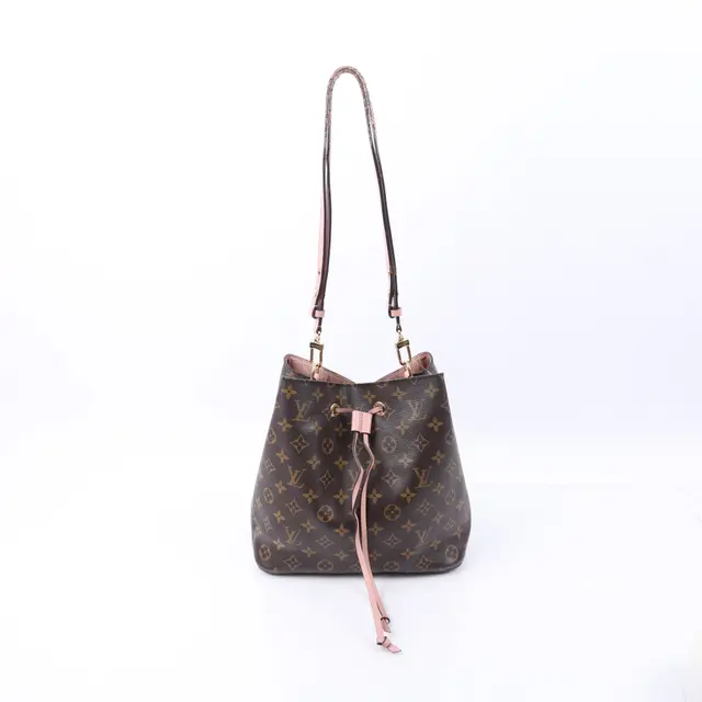 product shot — Louis Vuitton