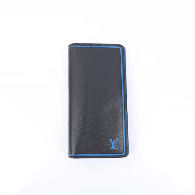product shot — Louis Vuitton