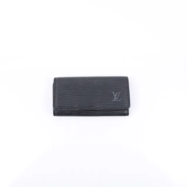 product shot — Louis Vuitton