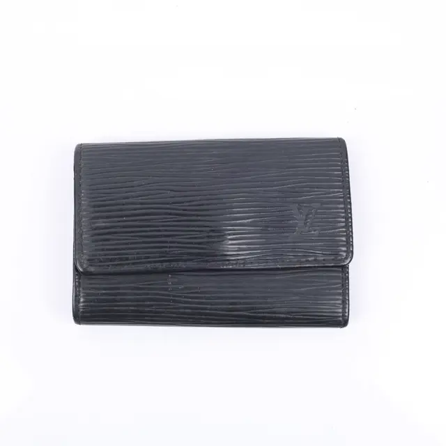 product shot — Louis Vuitton