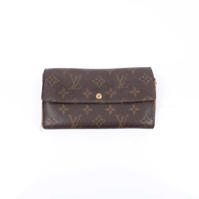 product shot — Louis Vuitton
