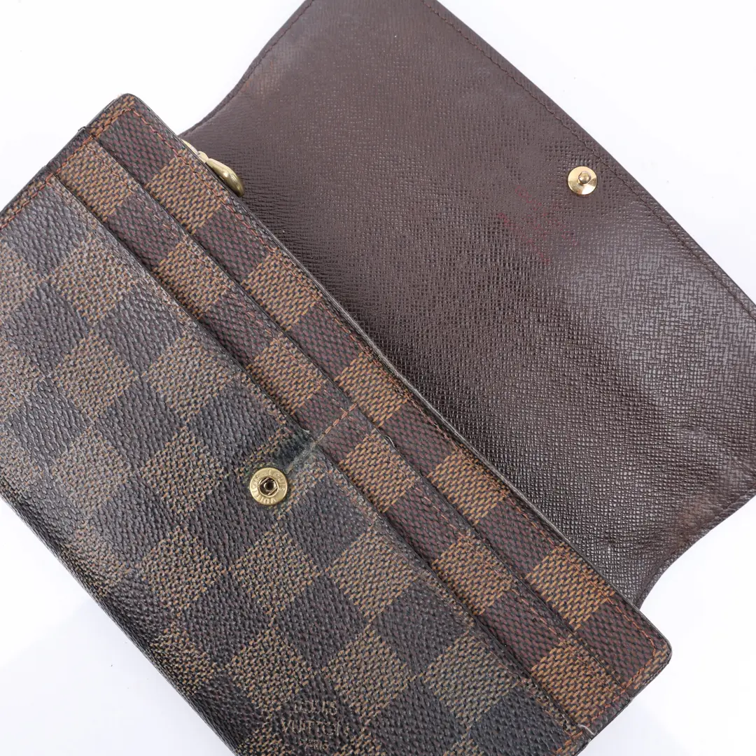 Louis Vuitton Sarah Brown Damier Ebene Wallet