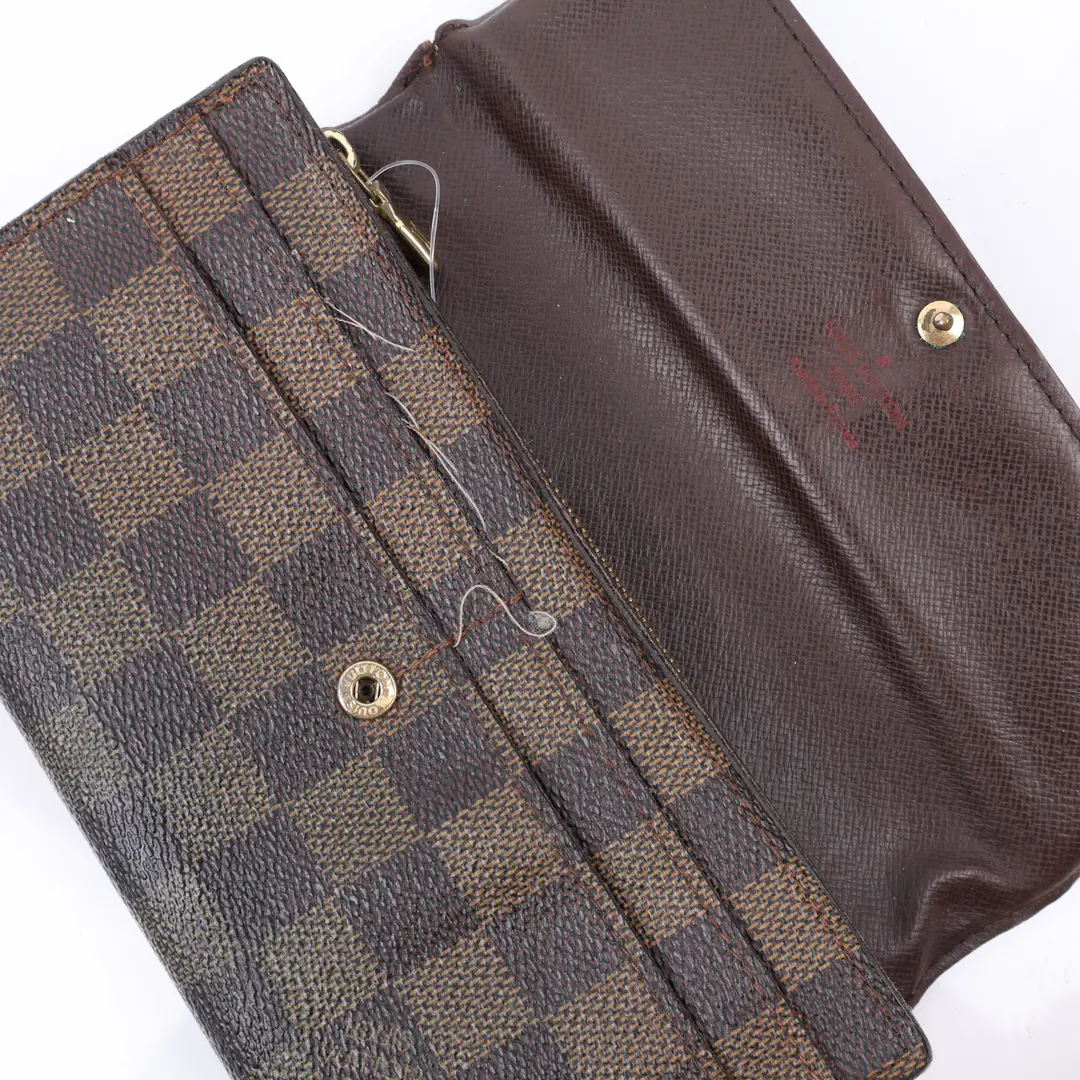 Louis Vuitton Sarah Brown Damier Ebene Wallet