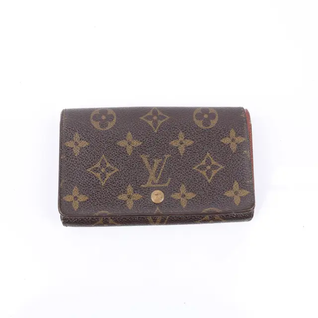 product shot — Louis Vuitton