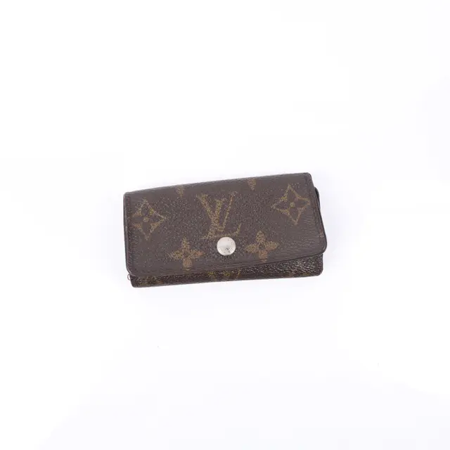 product shot — Louis Vuitton