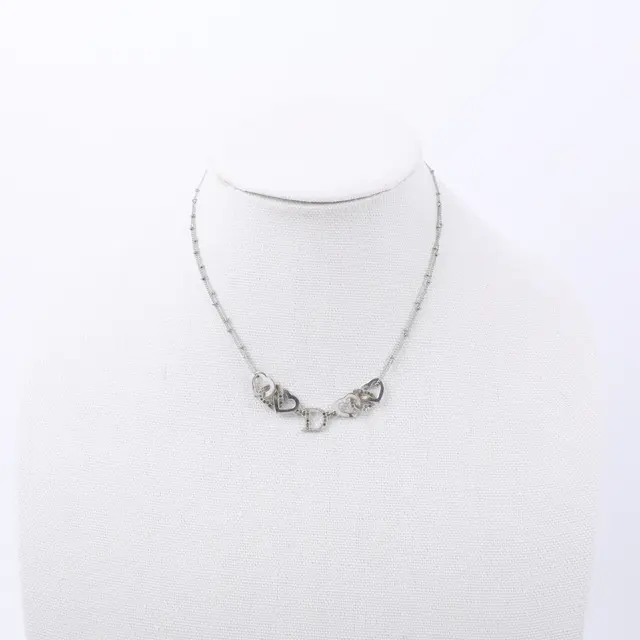product shot — Dior