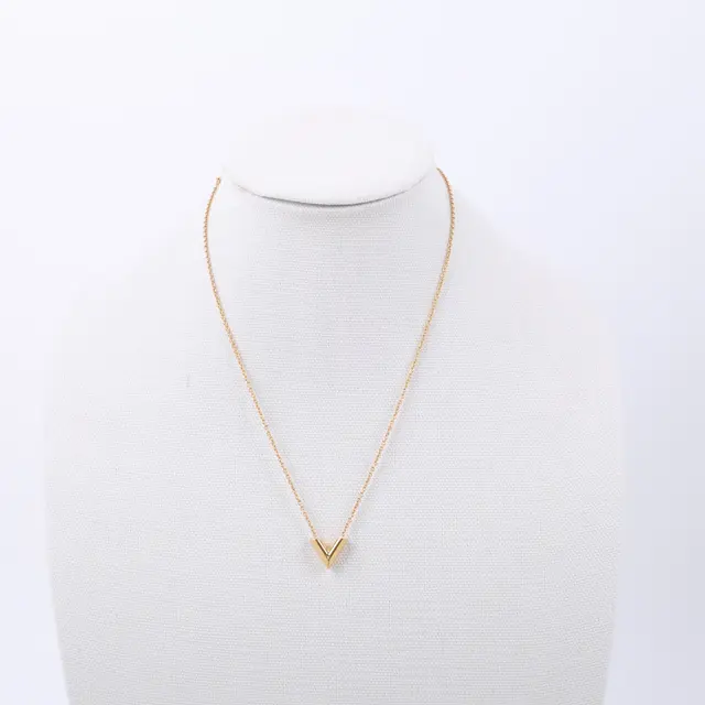 product shot — Louis Vuitton