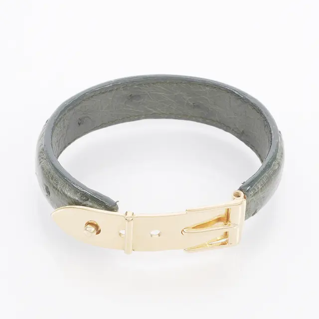 product shot — Gucci