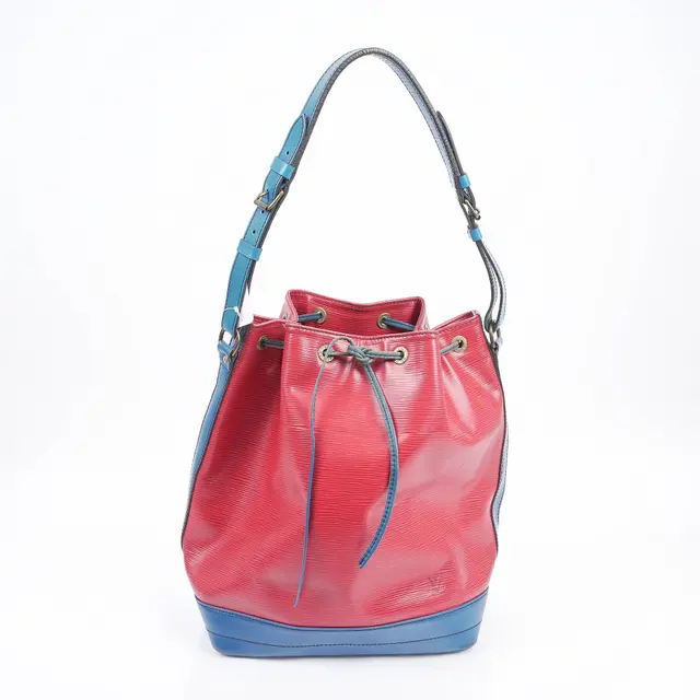 product shot — Louis Vuitton