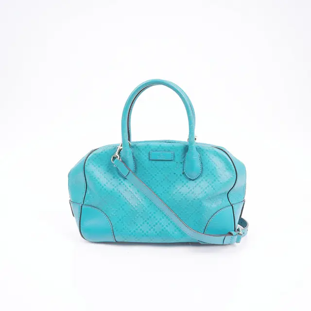 product shot — Gucci