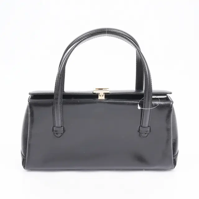 product shot — Gucci
