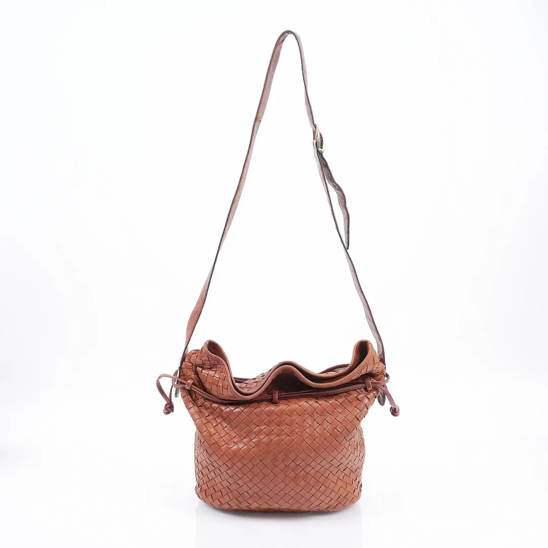 Bottega Veneta Intrecciato Brown Leather Bucket Bag