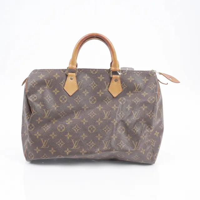 product shot — Louis Vuitton